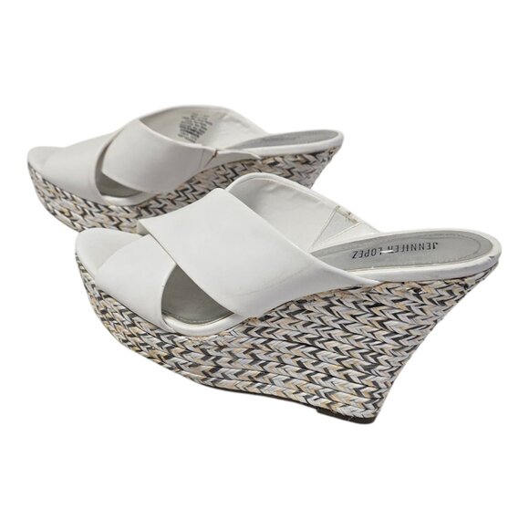 Jennifer Lopez wedge heels 7 1/2 White pre-owned - Picture 6 of 7